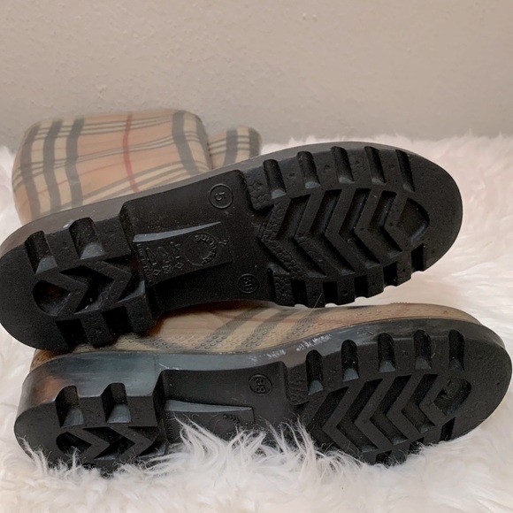 *Vintage* Womens Authentic Burberry Rubber Rain Boots in Classic Plaid Check 38 - Picture 9 of 14